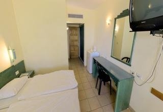 Imagen de la habitación del Hotel Kibbutz Maagan. Foto 11