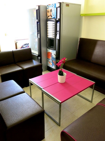 Imagen de los interiores del Hotel Kibi Rooms. Foto 14