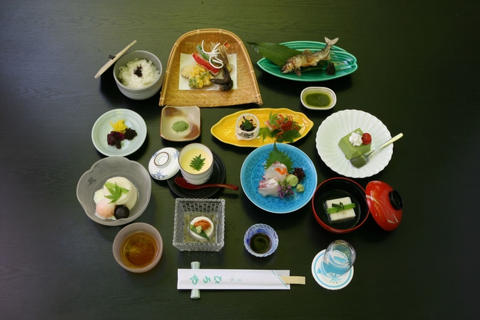 Imagen de la habitación del Hotel Kibune Hiroya. Foto 10