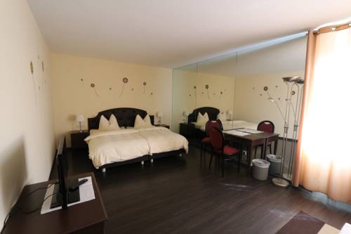 Imagen de la habitación del Hotel Kick. Foto 11