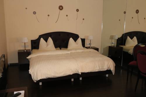 Imagen de la habitación del Hotel Kick. Foto 13