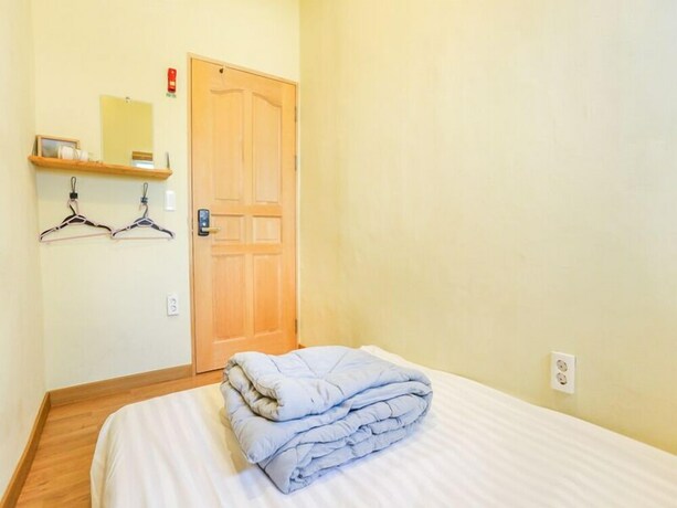 Imagen de la habitación del Hotel Kidari Guesthouse. Foto 12