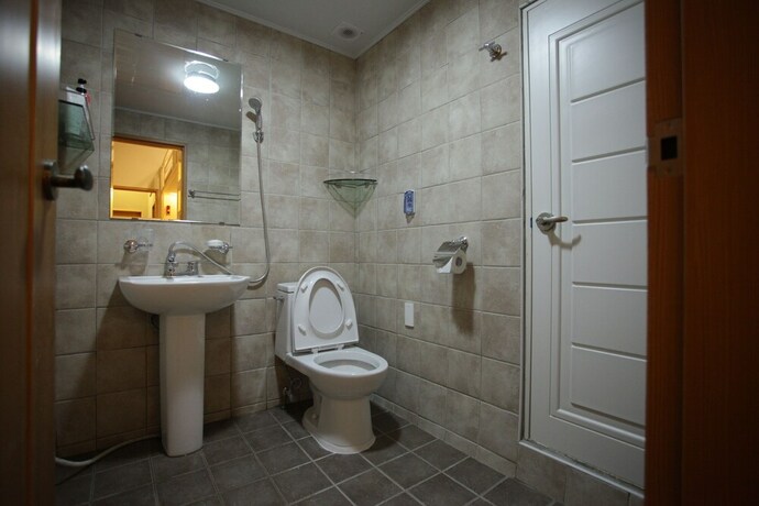 Imagen de la habitación del Hotel Kidari Guesthouse. Foto 17