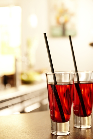 Imagen del bar/restaurante del Hotel Kiel By Golden Tulip. Foto 3