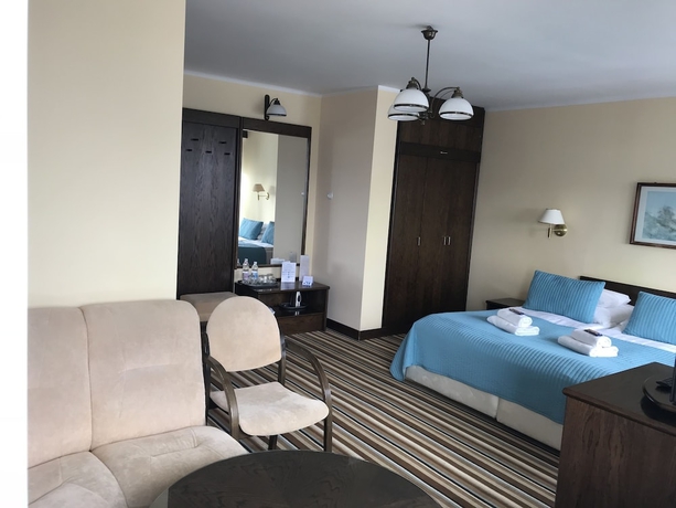 Imagen de la habitación del Hotel Kielczanka. Foto 8
