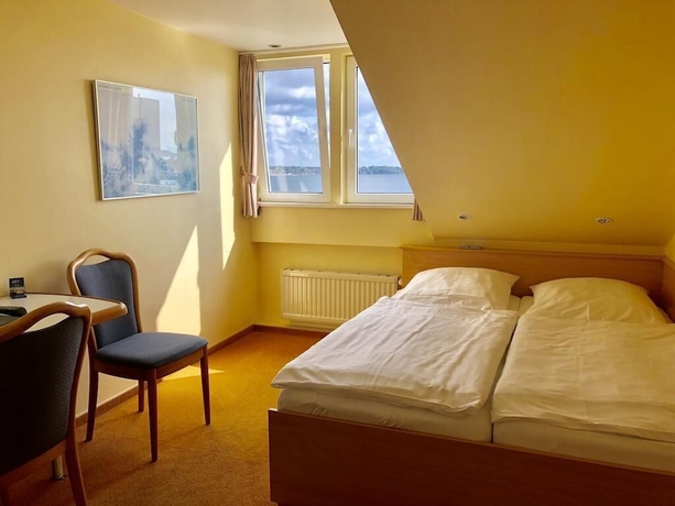 Imagen de la habitación del Hotel Kieler F&ouml;rde. Foto 17