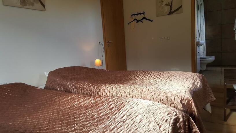 Imagen de la habitación del Hotel Kiðagil Guesthouse. Foto 18