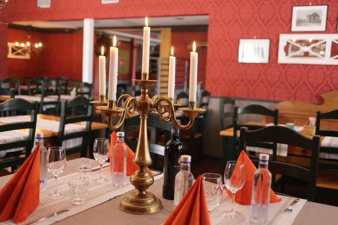 Imagen del bar/restaurante del Hotel Kievari Ylitornio. Foto 9