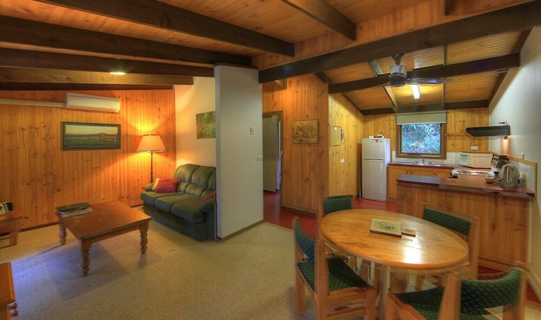 Imagen de la habitación del Hotel Kiewa Country Cottages. Foto 27