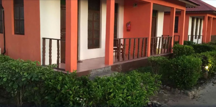 Imagen de la habitación del Hotel Kigwedeni Villas. Foto 7