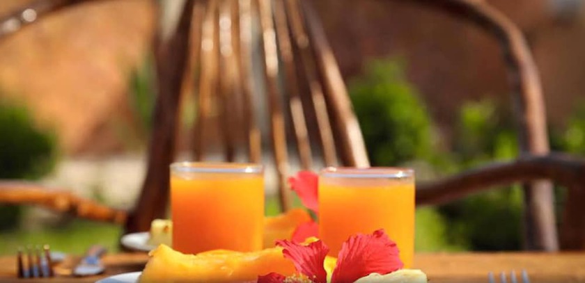 Imagen del bar/restaurante del Hotel Kigwedeni Villas. Foto 4