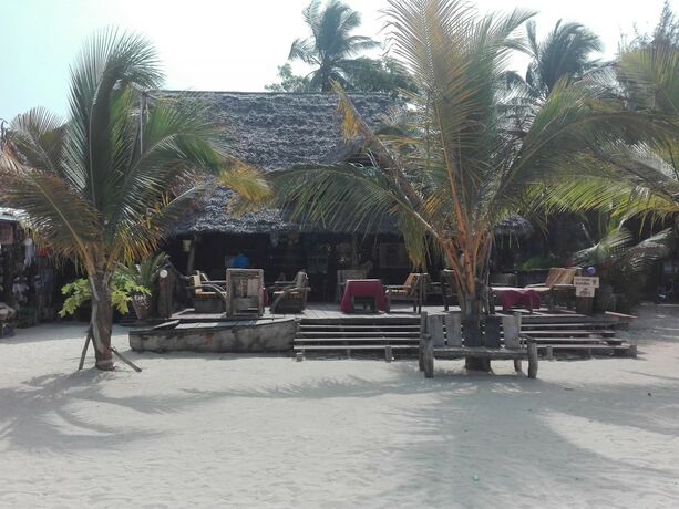 Imagen general del Hotel Kihori Bungalows. Foto 9