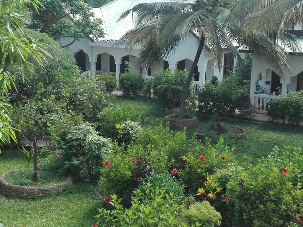 Imagen general del Hotel Kihori Bungalows. Foto 12