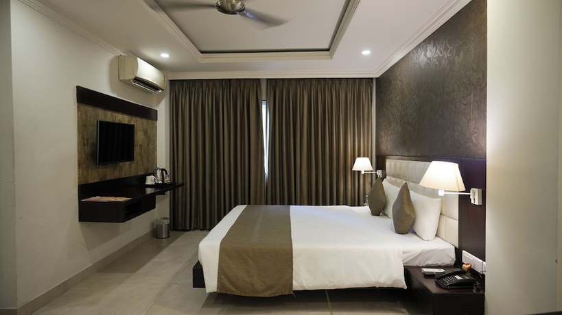 Imagen de la habitación del Hotel Kiit Residency. Foto 12