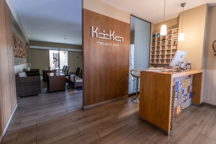 Imagen de los interiores del Hotel Kika. Foto 17