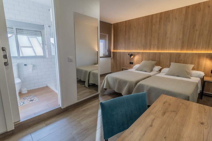 Imagen de la habitación del Hotel Kika. Foto 10