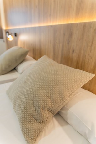 Imagen de la habitación del Hotel Kika. Foto 12