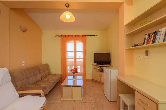 Imagen de los interiores del Hotel Kiklamino. Foto 20