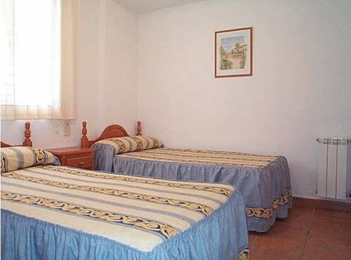 Imagen de la habitación del Hotel Kiko Park Oliva. Foto 3