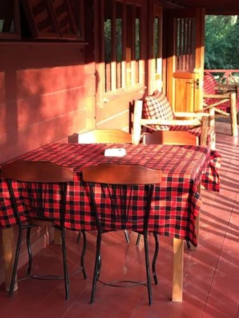 Imagen del bar/restaurante del Hotel Kikopey Beach Camp. Foto 8