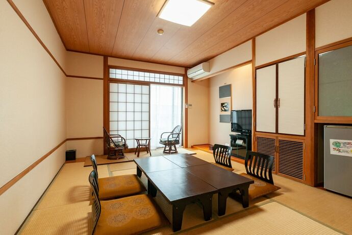 Imagen general del Hotel Kikuchi Grand. Foto 4