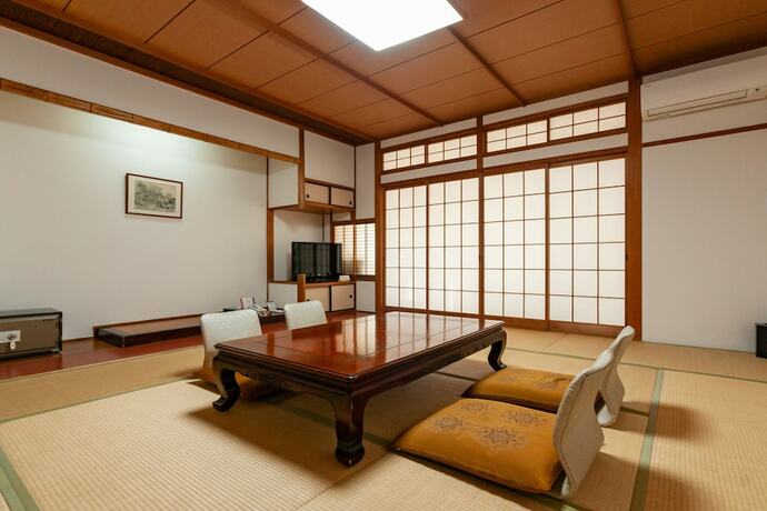 Imagen general del Hotel Kikuchi Grand. Foto 9