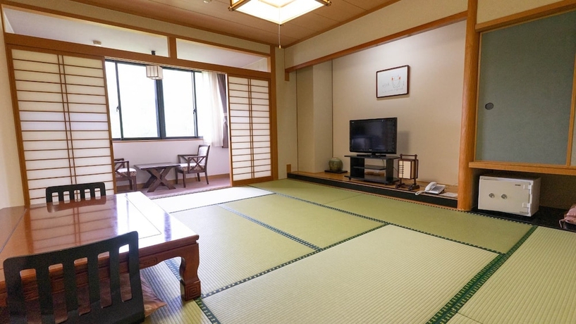Imagen de la habitación del Hotel Kikuchi Sasanoya. Foto 8
