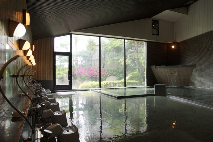 Imagen de la piscina del Hotel Kikuchi Sasanoya. Foto 15