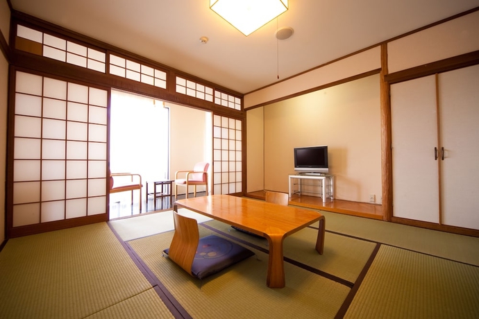 Imagen de la habitación del Hotel Kikunan Onsen Ubl. Foto 13