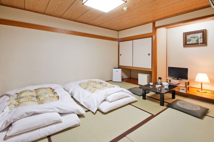 Imagen de la habitación del Hotel Kikusui Imabari. Foto 13