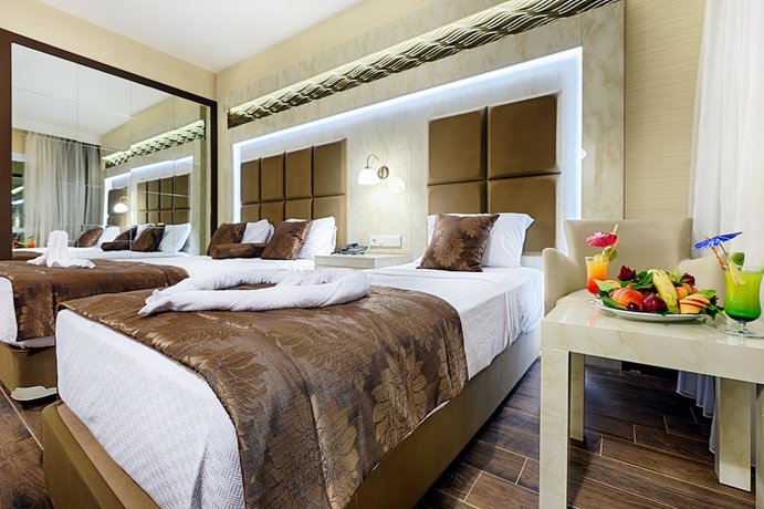 Imagen de la habitación del Hotel Kilikya. Foto 5