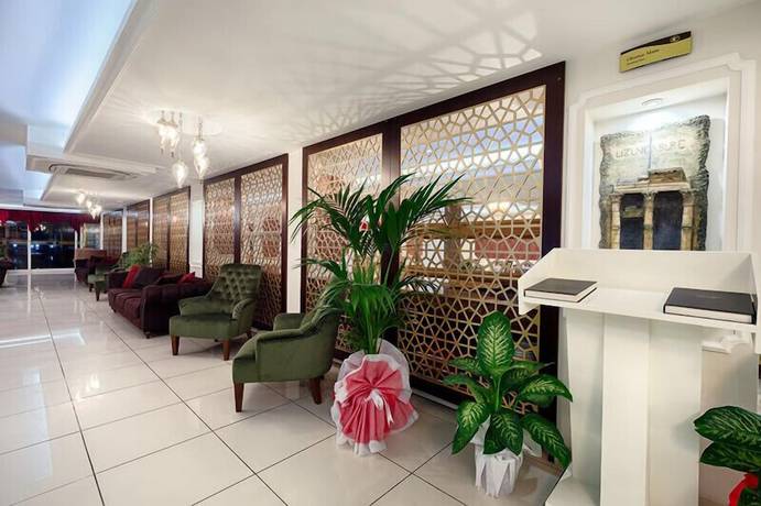 Imagen de los interiores del Hotel Kilikya. Foto 17