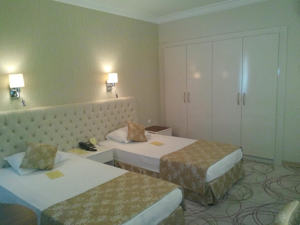 Imagen de la habitación del Hotel Kilim Otel Izmir. Foto 8