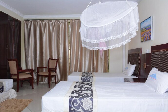 Imagen general del Hotel Kilimanjaro Inn. Foto 3