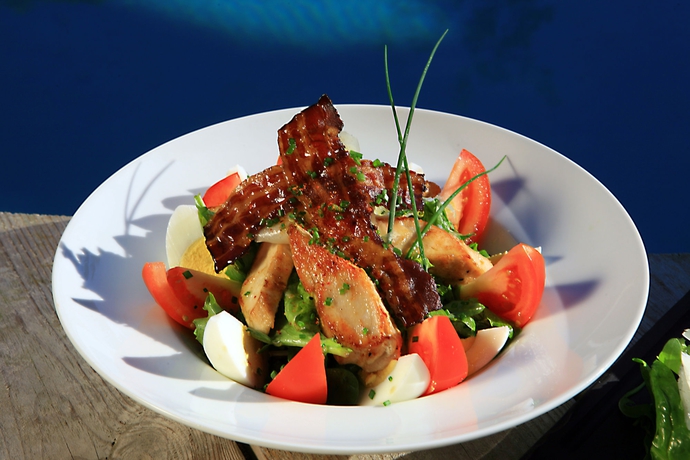 Imagen del bar/restaurante del Hotel Kilina. Foto 2