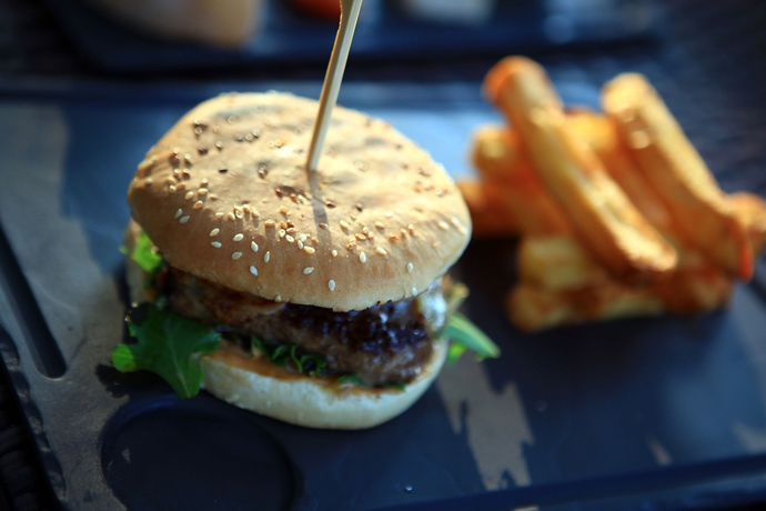 Imagen del bar/restaurante del Hotel Kilina. Foto 7