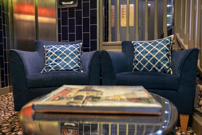 Imagen general del Hotel Kilkenny Inn. Foto 8