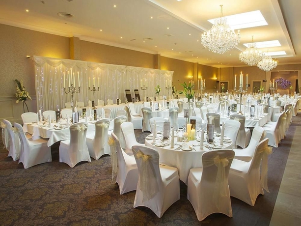 Imagen de los interiores del Hotel Killarney Oaks. Foto 11