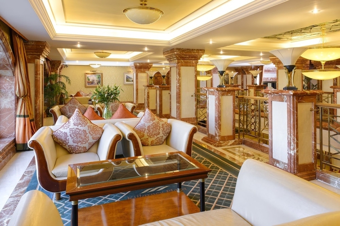 Imagen del bar/restaurante del Hotel Killarney Plaza and Spa. Foto 2