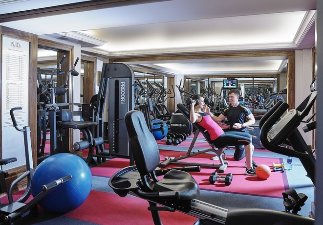 Imagen de los interiores del Hotel Killarney Plaza and Spa. Foto 16