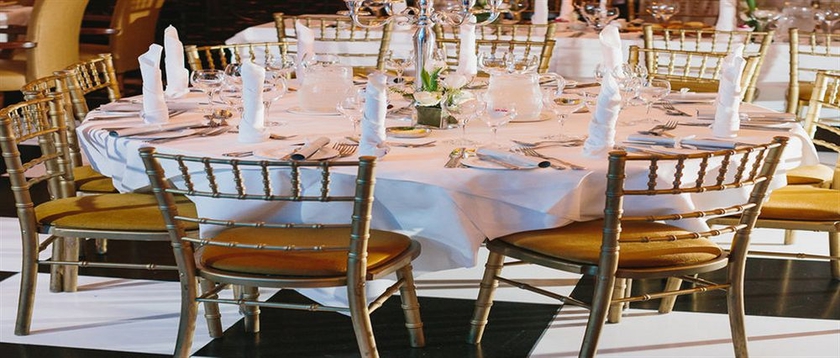 Imagen de los interiores del Hotel Killarney Royal. Foto 8