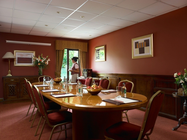 Imagen de los interiores del Hotel Kilmurry Lodge. Foto 8