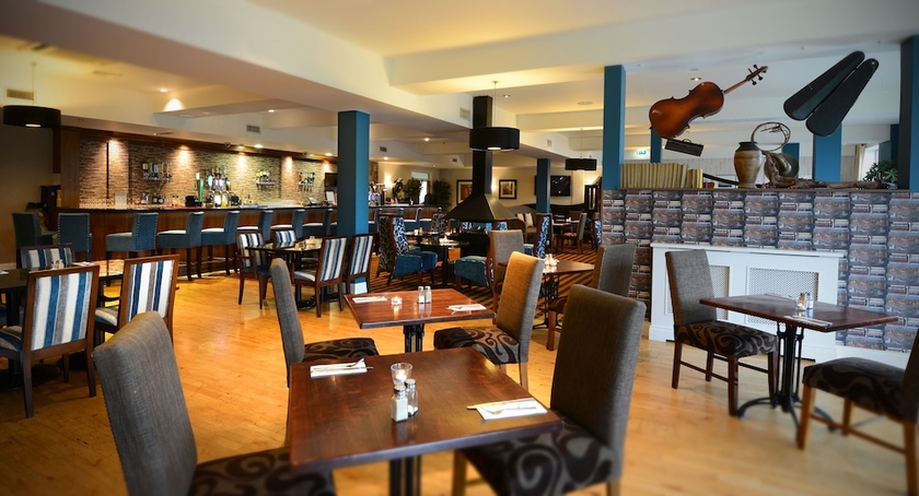Imagen del bar/restaurante del Hotel Kiltimagh Park. Foto 2