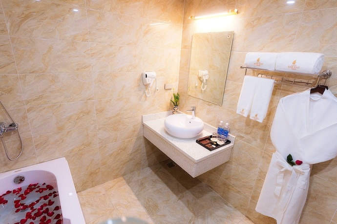 Imagen de la habitación del Hotel Kim Bao. Foto 32