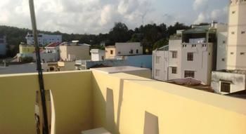 Imagen de los exteriores del Hotel Kim Hong Nhat Guesthouse. Foto 11