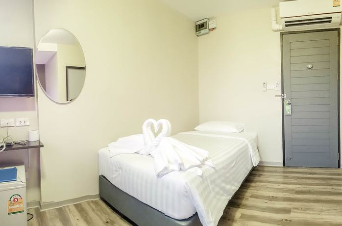 Imagen de la habitación del Hotel Kim Korner. Foto 15