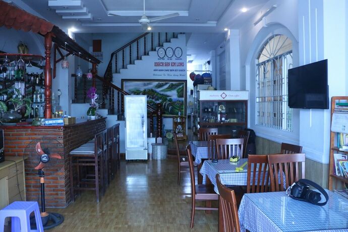 Imagen de los interiores del Hotel Kim Long. Foto 35