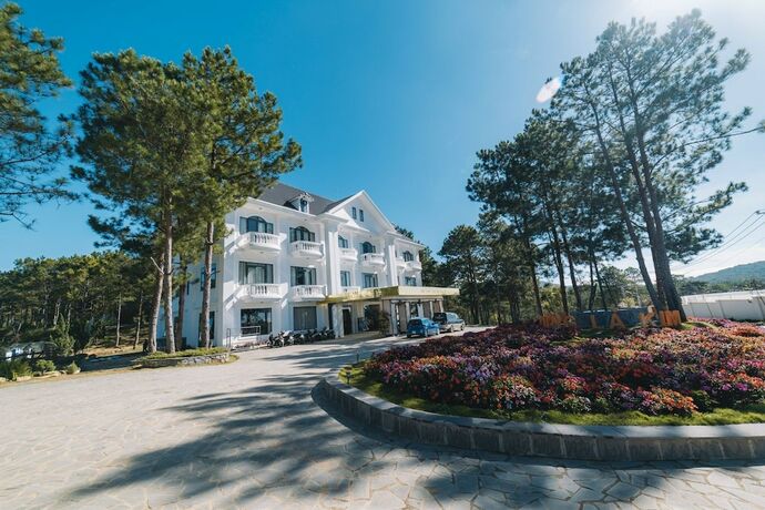 Imagen general del Hotel Kim Resort - Khu Nghĩ Dưỡng Rừng Lá Kim. Foto 1