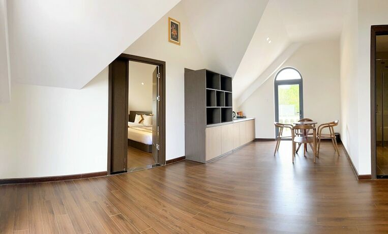Imagen de la habitación del Hotel Kim Resort - Khu Nghĩ Dưỡng Rừng L&aacute; Kim. Foto 12