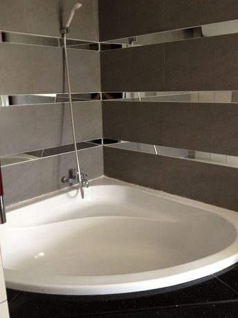 Imagen de la habitación del Hotel Kim Tho. Foto 2